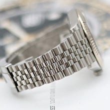 Load image into Gallery viewer, Rolex Datejust ref. 126334 Blue Dial Jubilee bracelet - Full Set
