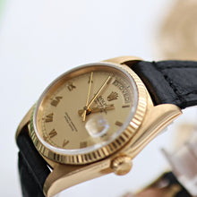 Załaduj obraz do przeglądarki galerii, Rolex Day-Date ref. 18038 Creamy Roman Dial - Leather strap

