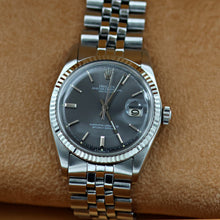 Bild in Galerie-Viewer laden, Rolex Datejust Ref. 1601 - Graues Zifferblatt - Jubilee-Armband
