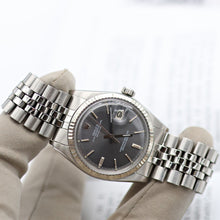 Bild in Galerie-Viewer laden, Rolex Datejust Ref. 1601 - Graues Zifferblatt - Jubilee-Armband
