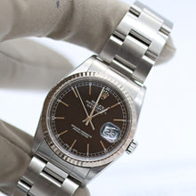 Carica l'immagine nel visualizzatore di Gallery, ON SALE: Rolex Datejust 36 ref. 16234 Black (Circle) Dial - Oyster Bracelet
