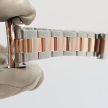 Carica l'immagine nel visualizzatore di Gallery, ON SALE: Rolex Datejust ref. 116201 Grey Roman Dial - Oyster bracelet
