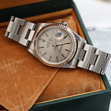 Load image into Gallery viewer, RolexDatejust ref. 16234 Silver Dial (Circle Minutes) - Oyster Bracelet
