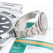 Load image into Gallery viewer, Rolex Submariner No Date ref. 114060 Oyster bracelet - Full Set
