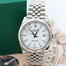 Cargar imagen en el visor de la galería, Rolex Datejust ref. 126334 White Dial Jubilee bracelet - Full Set
