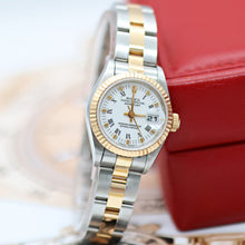Bild in Galerie-Viewer laden, Rolex Datejust Lady Ref. 69173 Stahl/Gold - weiße kleine römische Indizes Zifferblatt - Austernarmband
