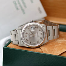Carica l'immagine nel visualizzatore di Gallery, Rolex Datejust ref. 16220 Grey Roman Dial Oyster Bracelet - Full Set
