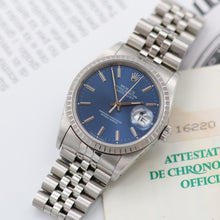 Carica l'immagine nel visualizzatore di Gallery, Rolex ref. 16220 Blue Dial Jubilee Bracelet - Full Set
