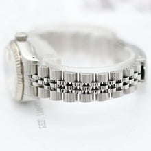 Carica l'immagine nel visualizzatore di Gallery, Rolex Lady-Datejust ref. 69174 - SIlver Linen Dial - Jubilee bracelet
