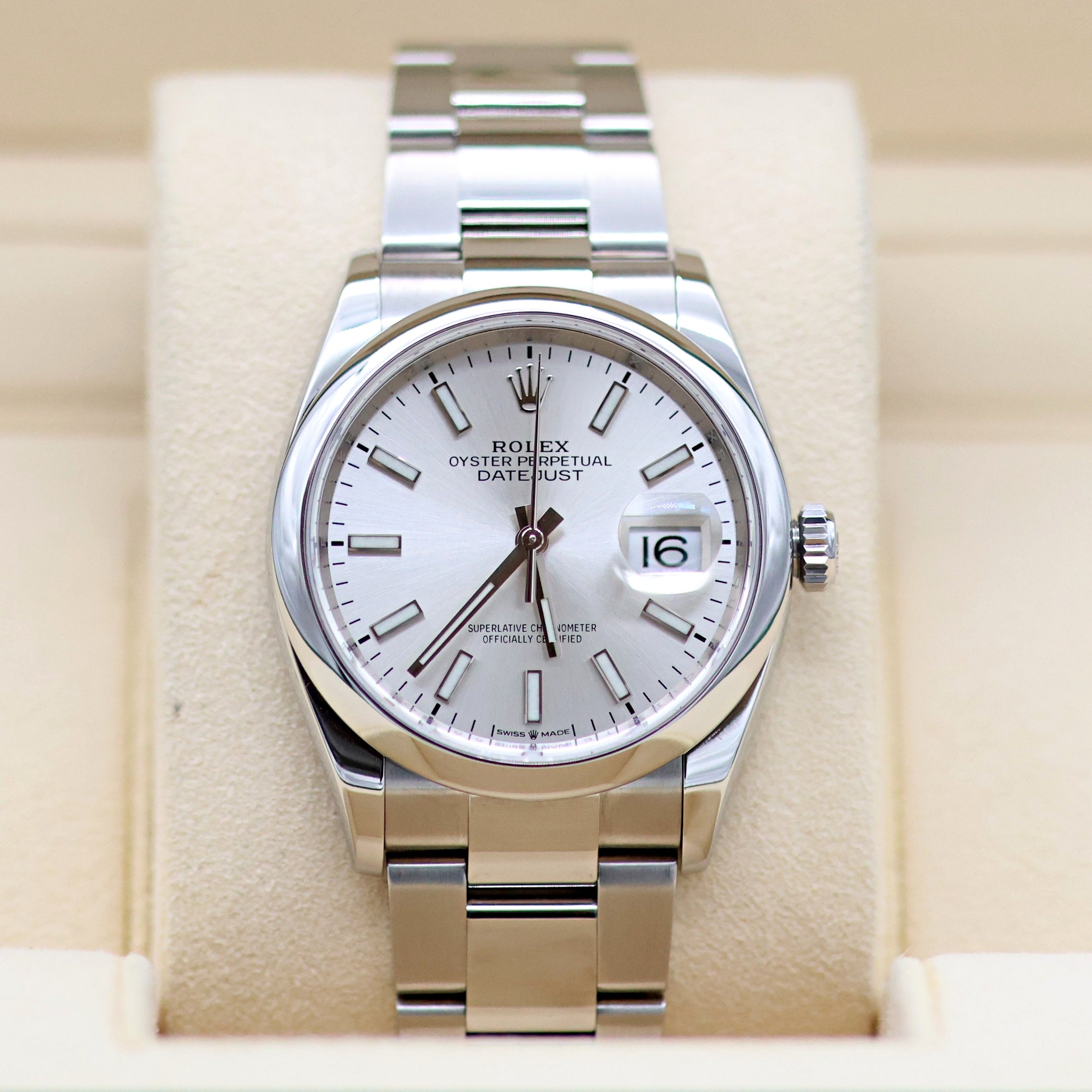 Rolex Datejust 36 126200 Silver Dial Oyster bracelet