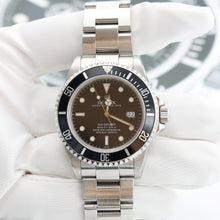 Załaduj obraz do przeglądarki galerii, ON SALE: Rolex Sea-Dweller ref. 16600 - Full Set
