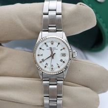 Załaduj obraz do przeglądarki galerii, Rolex Oyster Perpetual Lady Date ref. 6517 White Roman Dial - Oyster Bracelet
