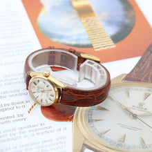 Załaduj obraz do przeglądarki galerii, Rolex Oyster Perpetual Lady Datejust ref. 6516 Silver Dial - Leather Srap
