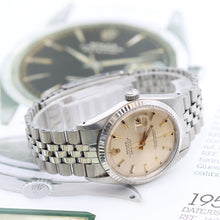 Cargar imagen en el visor de la galería, Rolex Datejust ref. 1601 - Champagne Dial Special Saudi - Jubilee Bracelet
