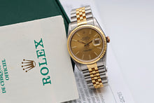 Load image into Gallery viewer, Rolex Datejust 36 ref. 16233 Champagne dial - Jubilee Bracelet - Full Set
