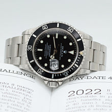 Carica l'immagine nel visualizzatore di Gallery, Rolex Submariner Date ref. 16610 "Swiss" - Oyster bracelet

