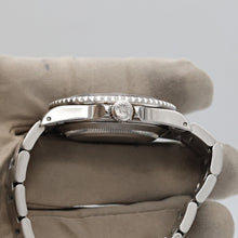 Carica l'immagine nel visualizzatore di Gallery, Rolex Submariner Date ref. 16610 "Swiss" - Oyster bracelet

