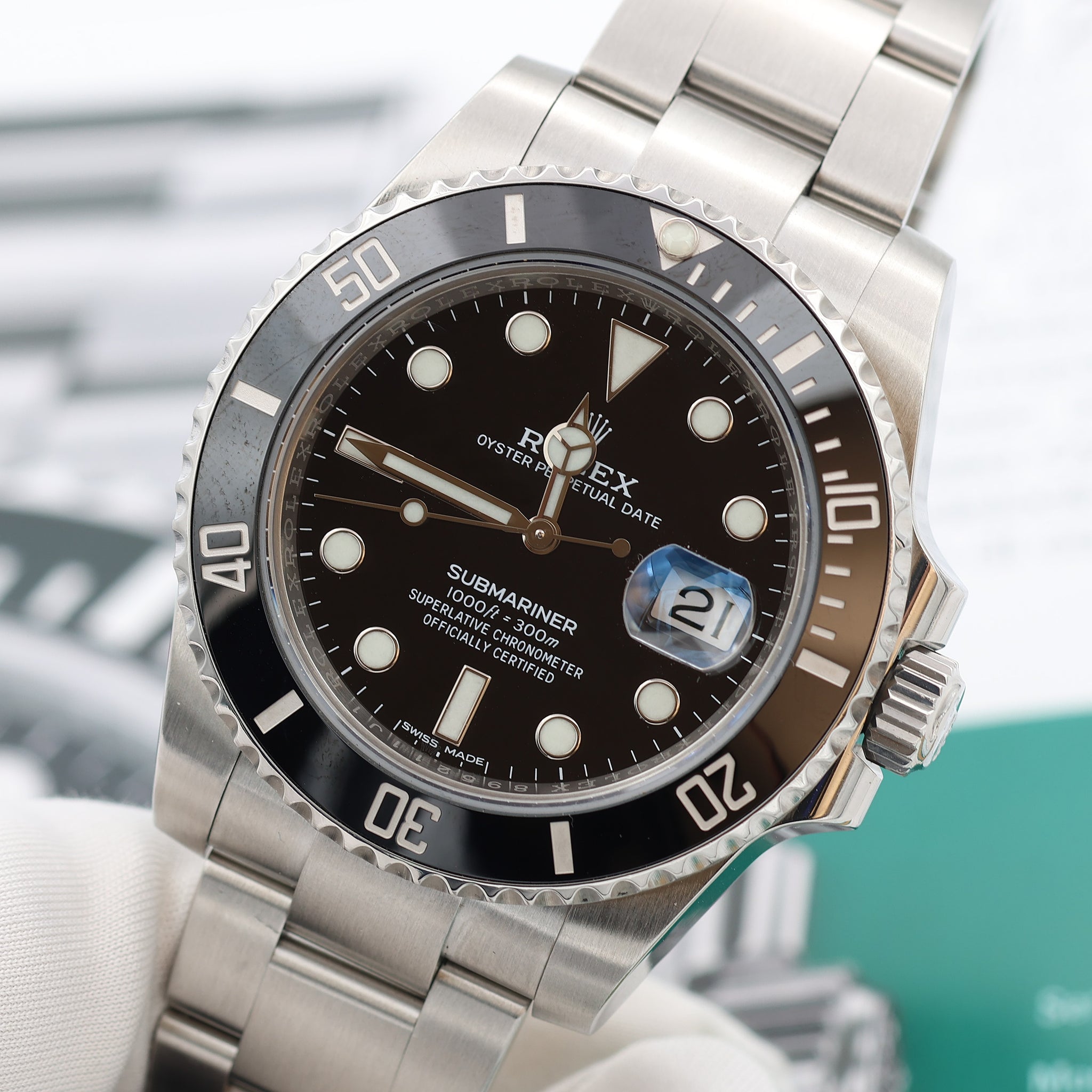 Buy Watch Rolex Submariner Date 116610LN - Oyster Bracelet - Full 
