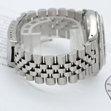 Załaduj obraz do przeglądarki galerii, Rolex Datejust ref. 1603 - Steel Bezel - Black dial - Jubilee Bracelet
