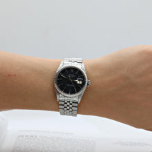 Załaduj obraz do przeglądarki galerii, Rolex Datejust ref. 1603 - Steel Bezel - Black dial - Jubilee Bracelet
