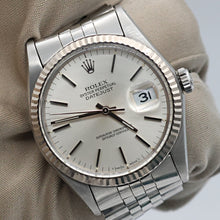 Load image into Gallery viewer, Rolex Datejust ref. 16014 - Silver dial - Jubilee Bracelet
