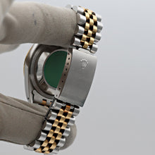 Carica l'immagine nel visualizzatore di Gallery, ON SALE: Rolex Datejust 36 ref. 16233 Champagne dial (V3) - Jubilee Bracelet - Full Set
