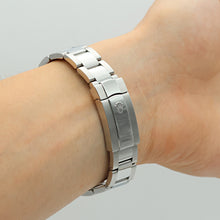 Load image into Gallery viewer, Rolex Datejust ref. 126300 Black Dial Oyster bracelet - Full Set
