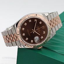 Cargar imagen en el visor de la galería, Rolex Datejust ref. 126331 Chocolate Diamonds dial Rose Gold / Steel - Oyster bracelet
