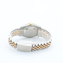 Załaduj obraz do przeglądarki galerii, Rolex Datejust 36 ref. 16233 Champagne dial - Jubilee Bracelet
