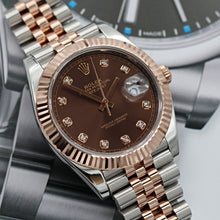 Cargar imagen en el visor de la galería, Rolex Datejust ref. 126331 Chocolate Diamonds dial Rose Gold / Steel - Oyster bracelet
