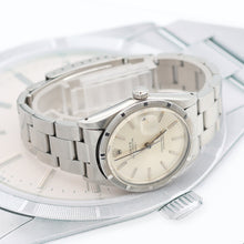 Załaduj obraz do przeglądarki galerii, Rolex Date ref. 15010 - Silver Dial Oyster Bracelet

