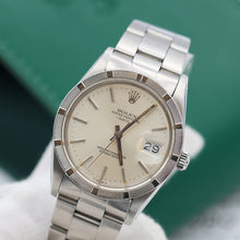 Załaduj obraz do przeglądarki galerii, Rolex Date ref. 15010 - Silver Dial Oyster Bracelet
