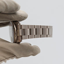Load image into Gallery viewer, Rolex Day-Date 36 ref. 118239 Silver Roman dial - Oyster - Full Set
