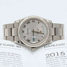 Load image into Gallery viewer, Rolex Day-Date 36 ref. 118239 Silver Roman dial - Oyster - Full Set
