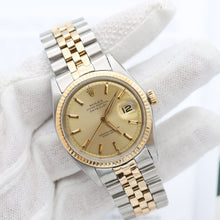Załaduj obraz do przeglądarki galerii, Rolex Datejust ref. 1601 - Champagne Dial - Steel/Gold - Jubilee Bracelet
