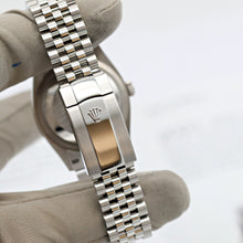 Charger l'image dans la galerie, Rolex Datejust ref. 126234 Black Dial Jubilee bracelet - Full Set
