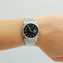 Charger l'image dans la galerie, Rolex Datejust ref. 126234 Black Dial Jubilee bracelet - Full Set
