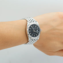 Charger l'image dans la galerie, Rolex Datejust ref. 126234 Black Dial Jubilee bracelet - Full Set
