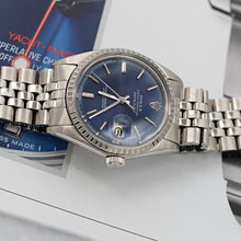 Indlæs billede til gallerivisning Rolex Datejust ref. 1603 - Steel Bezel - Blue Soleil dial (V III) - Jubilee Bracelet
