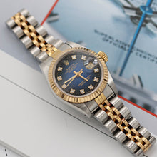 Carica l'immagine nel visualizzatore di Gallery, Rolex Datejust Lady ref. 69173 - Blue Degradee Diamonds Dial - Jubilee - Full Set
