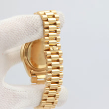 Load image into Gallery viewer, Rolex Day-Date 36 ref. 18038 - Champagne dial
