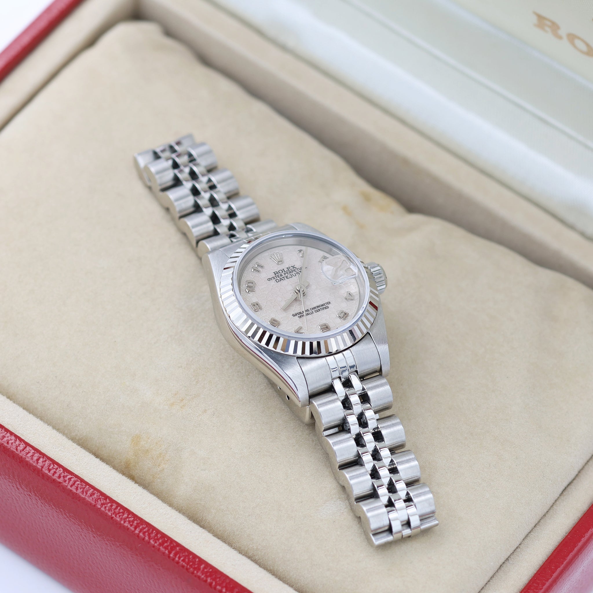 Rolex Ladies Datejust 26mm SS Silver Diamond NS Dial Fluted Jubilee Watch 69174 Buy Rolex Datejust 26MM 69174 Silver Diamond Dial Diamond  main image 2