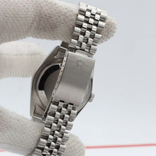 Indlæs billede til gallerivisning Rolex Datejust 36 ref. 16220 Silver Dial - Jubilee Bracelet
