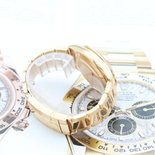 Załaduj obraz do przeglądarki galerii, Rolex Daytona ref. 116508 - Black dial -  18K Yellow Gold - Full Set
