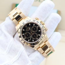 Załaduj obraz do przeglądarki galerii, Rolex Daytona ref. 116508 - Black dial -  18K Yellow Gold - Full Set
