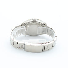 Załaduj obraz do przeglądarki galerii, Rolex Oyster Perpetual Date ref. 1501 34mm - Black Dial (IV) - Oyster bracelet
