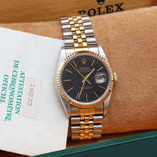 Load image into Gallery viewer, Rolex Datejust 36 ref. 16233 Black Plain dial with Full Set
