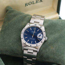 Charger l'image dans la galerie, ON SALE: Rolex Oyster Perpetual Date ref. 15210 - Blue Dial - Full Set
