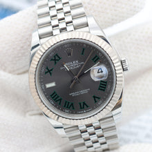 Bild in Galerie-Viewer laden, Rolex Datejust ref. 126334 Wimbledon-Zifferblatt-Jubiläumsarmband – komplettes Set
