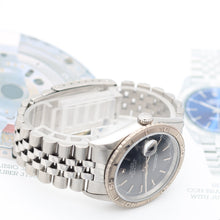 Load image into Gallery viewer, Rolex &quot;Turn O Graph&quot; Datejust ref. 16264 - Black Dial - Full Set
